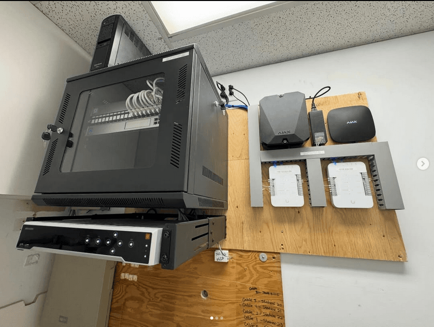 Professional network cabling and internet infrastructure installation in Toronto